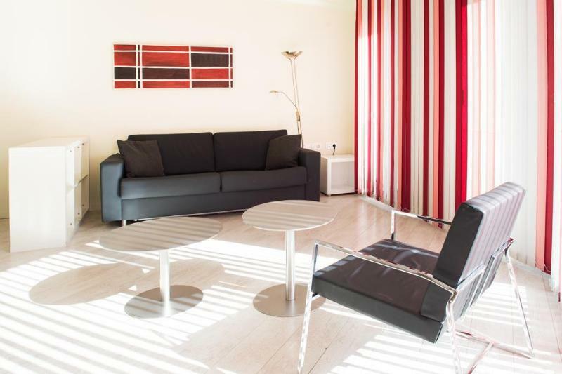 Limehome Barcelona Rector Triado Exterior foto